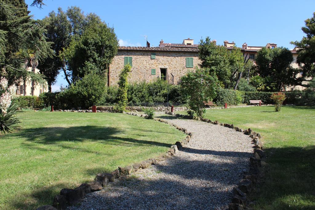 Virginio Castelfalfi Countryside Монтайоне Екстериор снимка