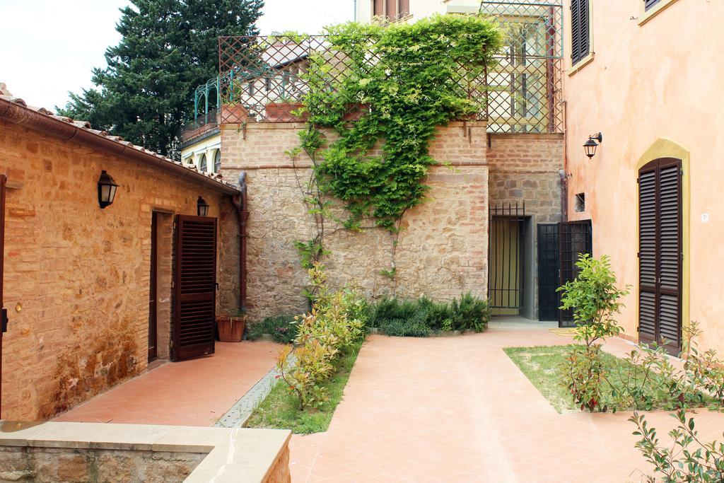 Virginio Castelfalfi Countryside Монтайоне Екстериор снимка