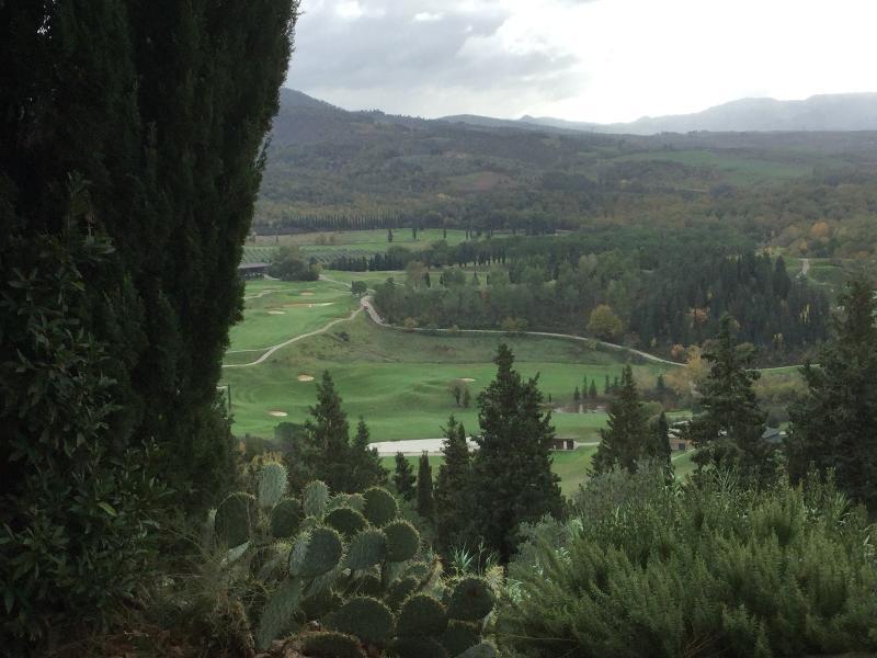 Virginio Castelfalfi Countryside Монтайоне Екстериор снимка